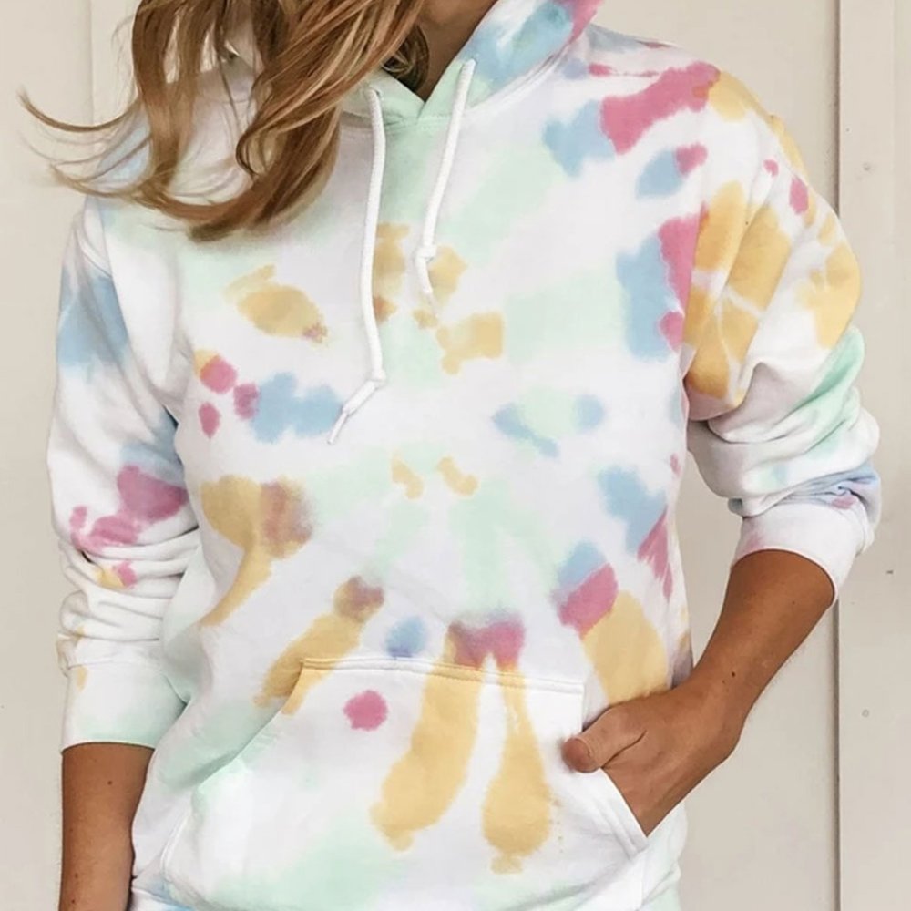 Multicolor Tie Dye Pattern Hoodie